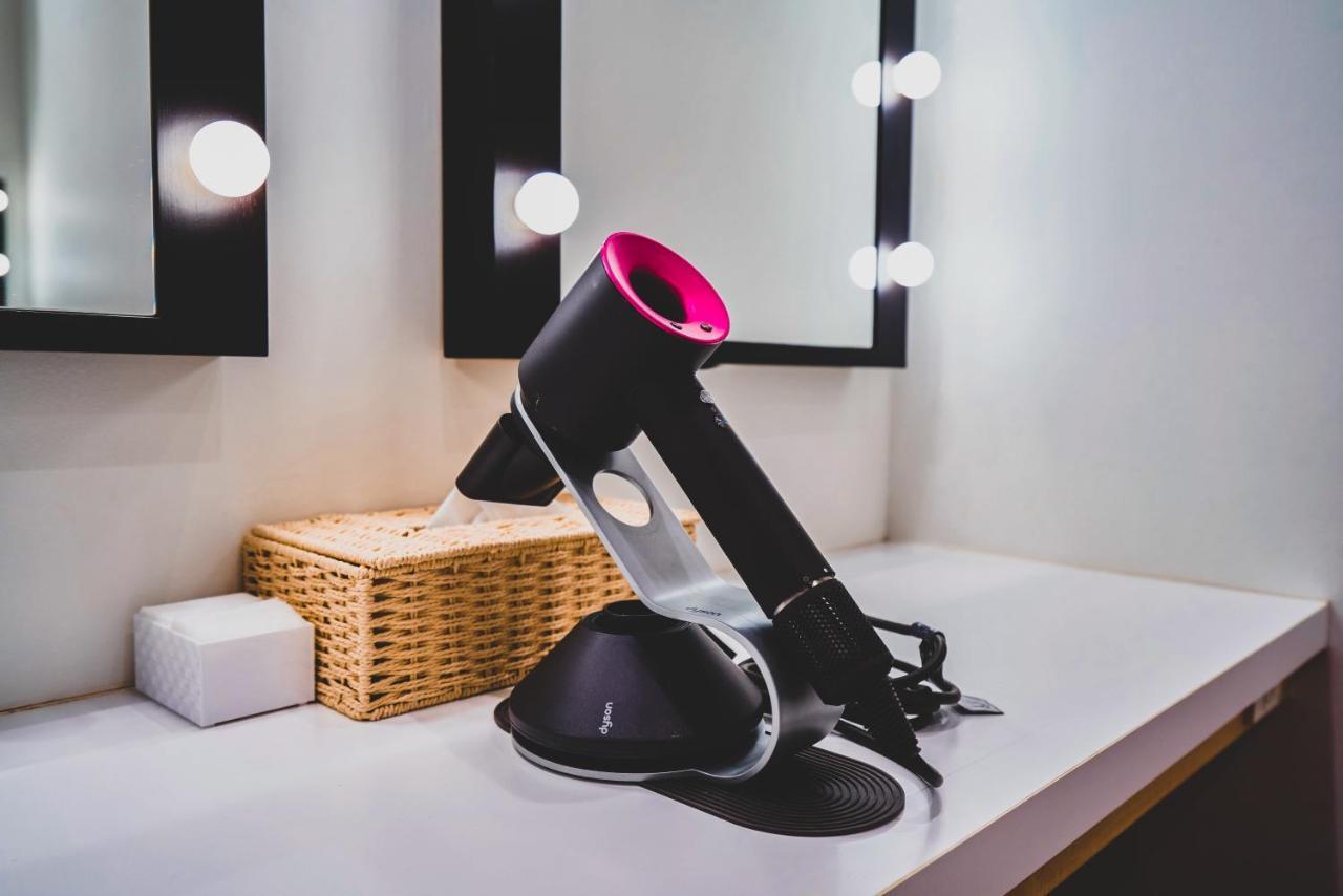 Catalyst Art Hotel Осака Екстериор снимка
